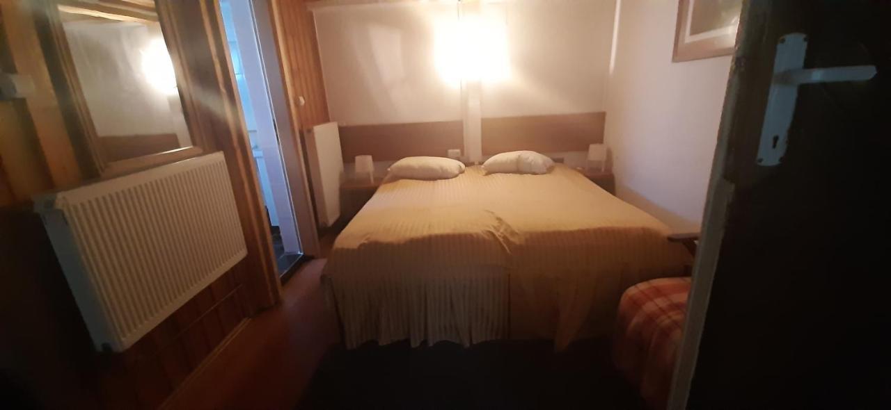 Casa Cristina_ Cabana Buşteni Zewnętrze zdjęcie